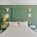 Отель Aerinon 3*