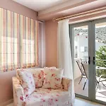 Отель Aerinon 3*