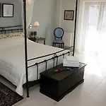 Hotel Aerinon 3*