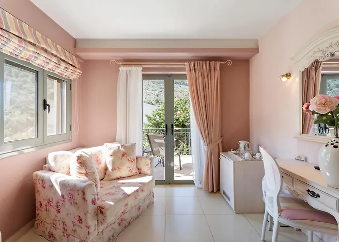 Aerinon Hotel